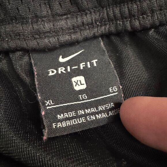 Nike Activewear Grey Dri-fit Shorts Mens Size XL W Drawstrings 100% Polyester - Picture 6 of 8